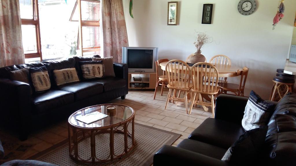 Brenton Lake Holiday Cottages Luaran gambar